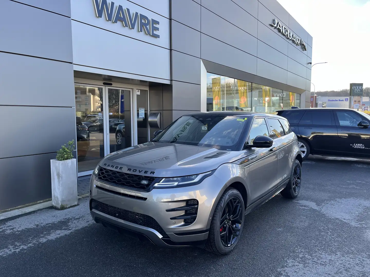 Land Rover Range Rover Evoque [PHEV] SE R-Dynamic Beżowy - 1