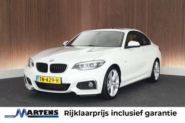 2-serie Coupé 220i 184pk High Executive M-Sport Pa