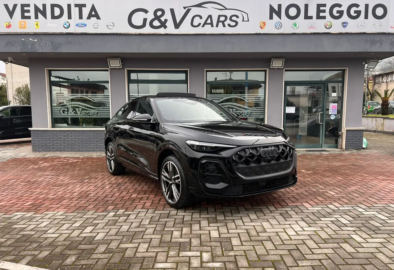Audi Q5 SPORTBACK 2.0 TDI 204 CV S LINE *TETTO*3 SCHERMI* Nero - 1