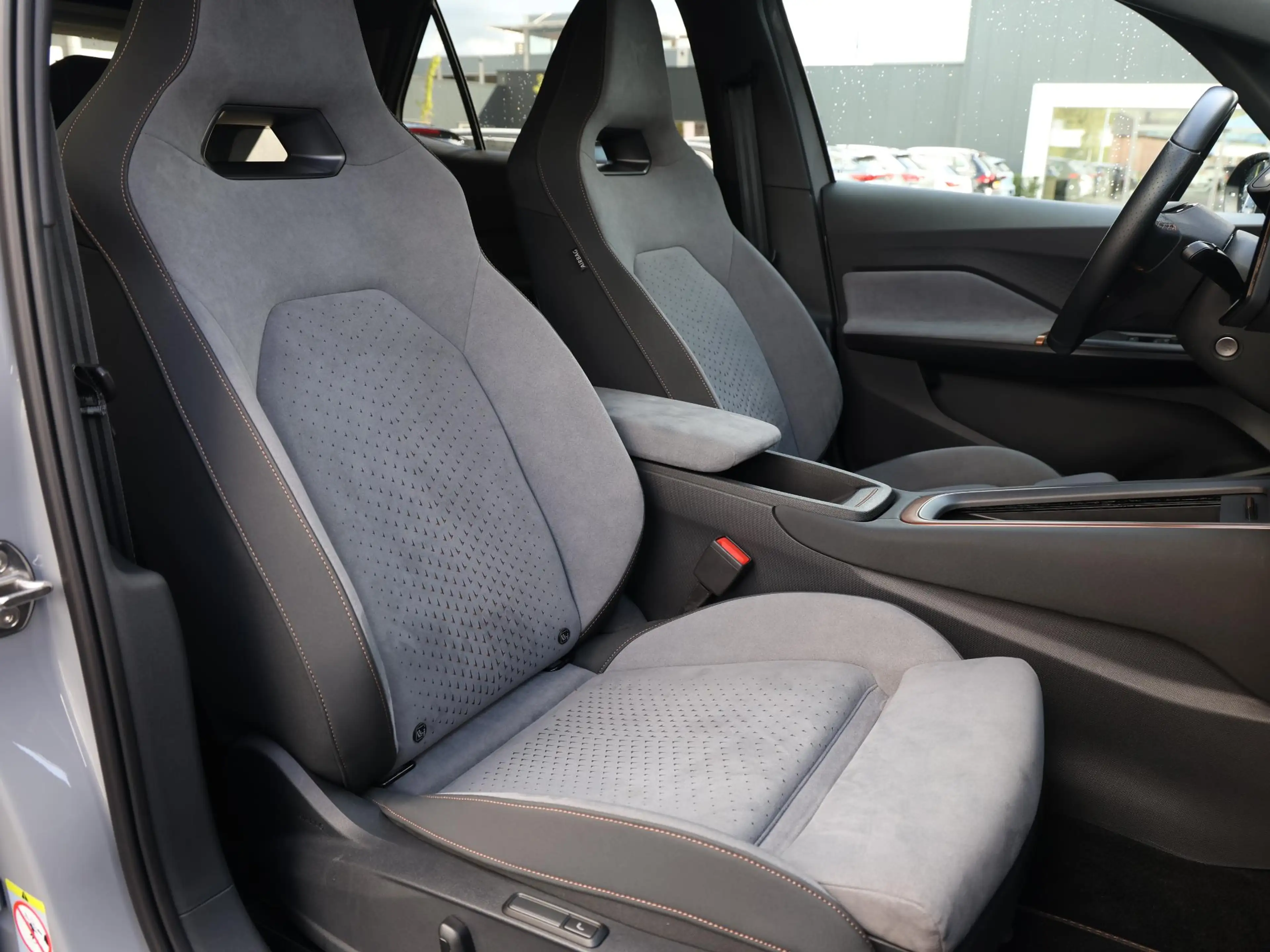 CUPRA Born Essential 62 kWh 204pk | SOH 96% | Cruise control — photo 8