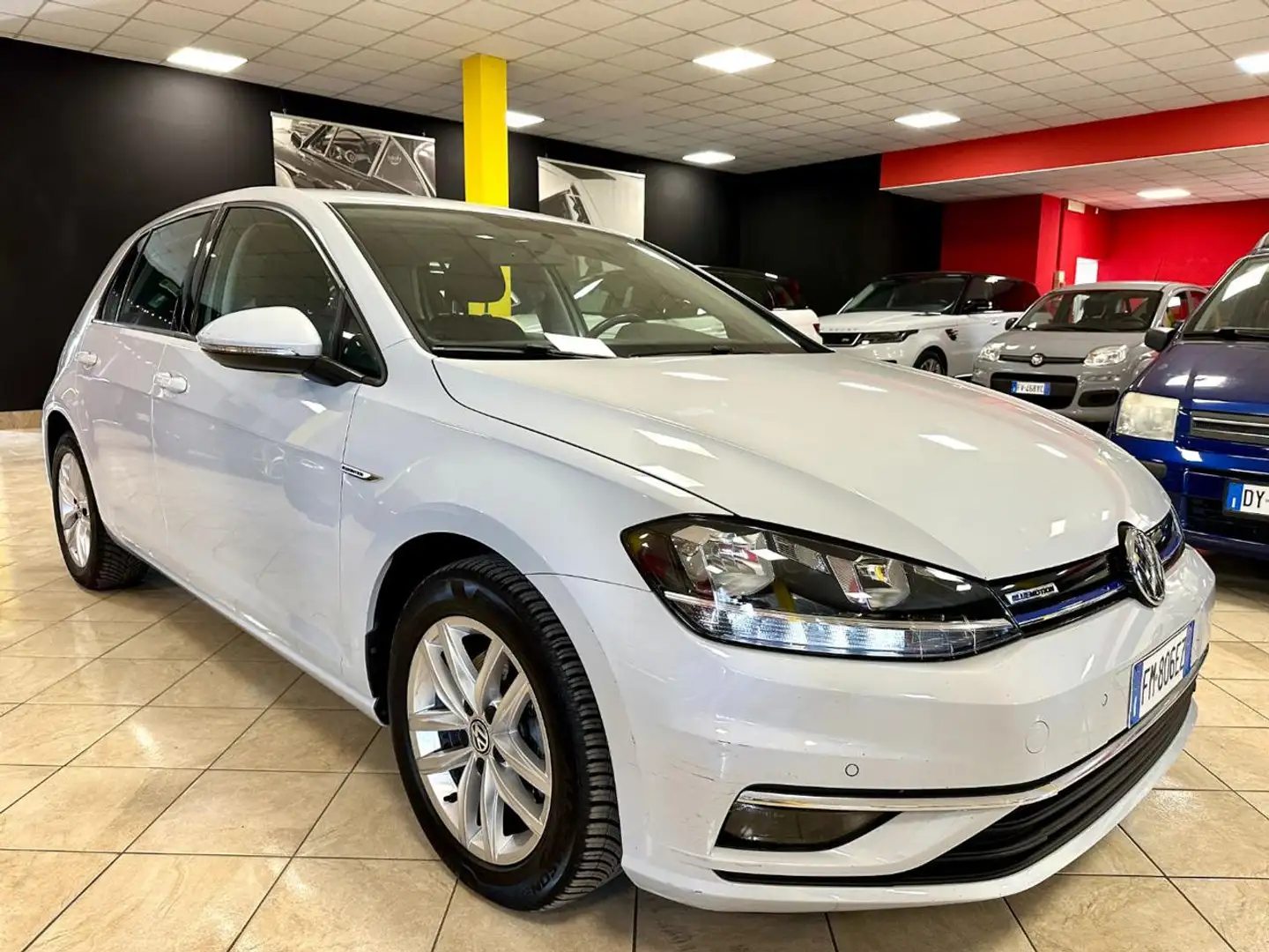 Volkswagen Golf 1.4 TGI 5p. UNIPRO TAGLIANDI EUR 6 Grigio - 1