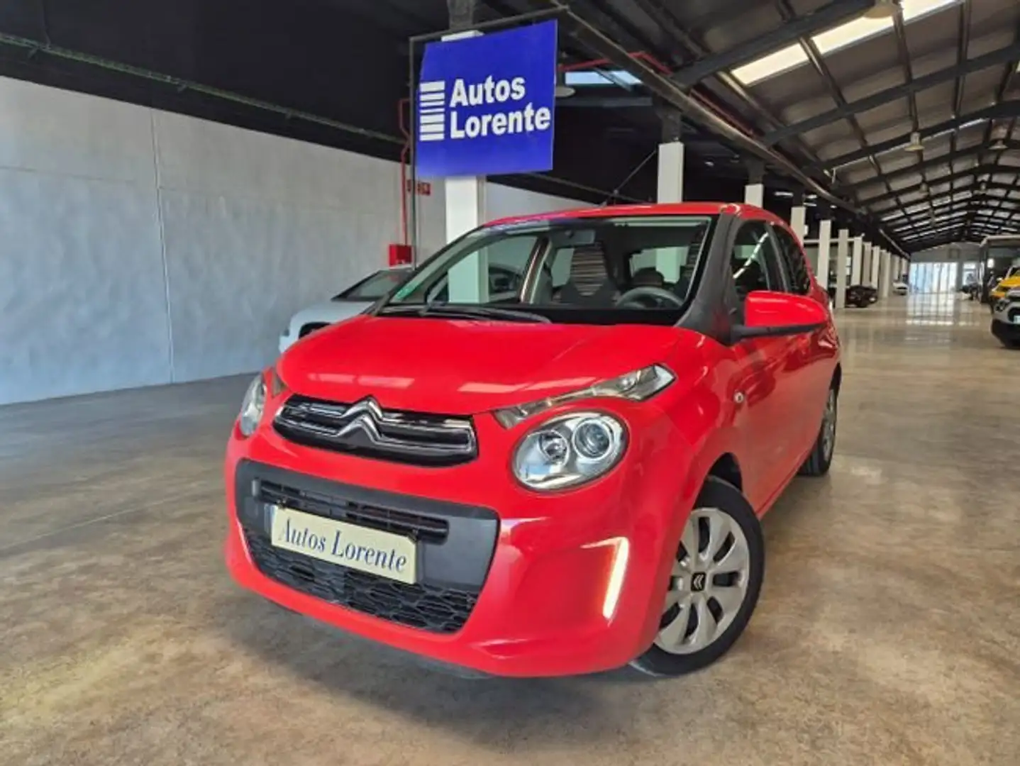 Citroen C1 1.2 VTI 82 CV Rojo - 1