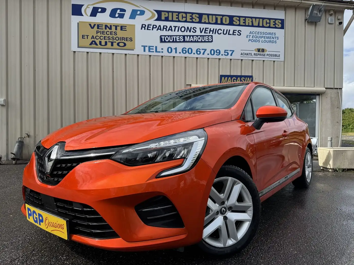 Renault Clio 1.6 E-TECH 140CH BUSINESS -21 Pomarańczowy - 1