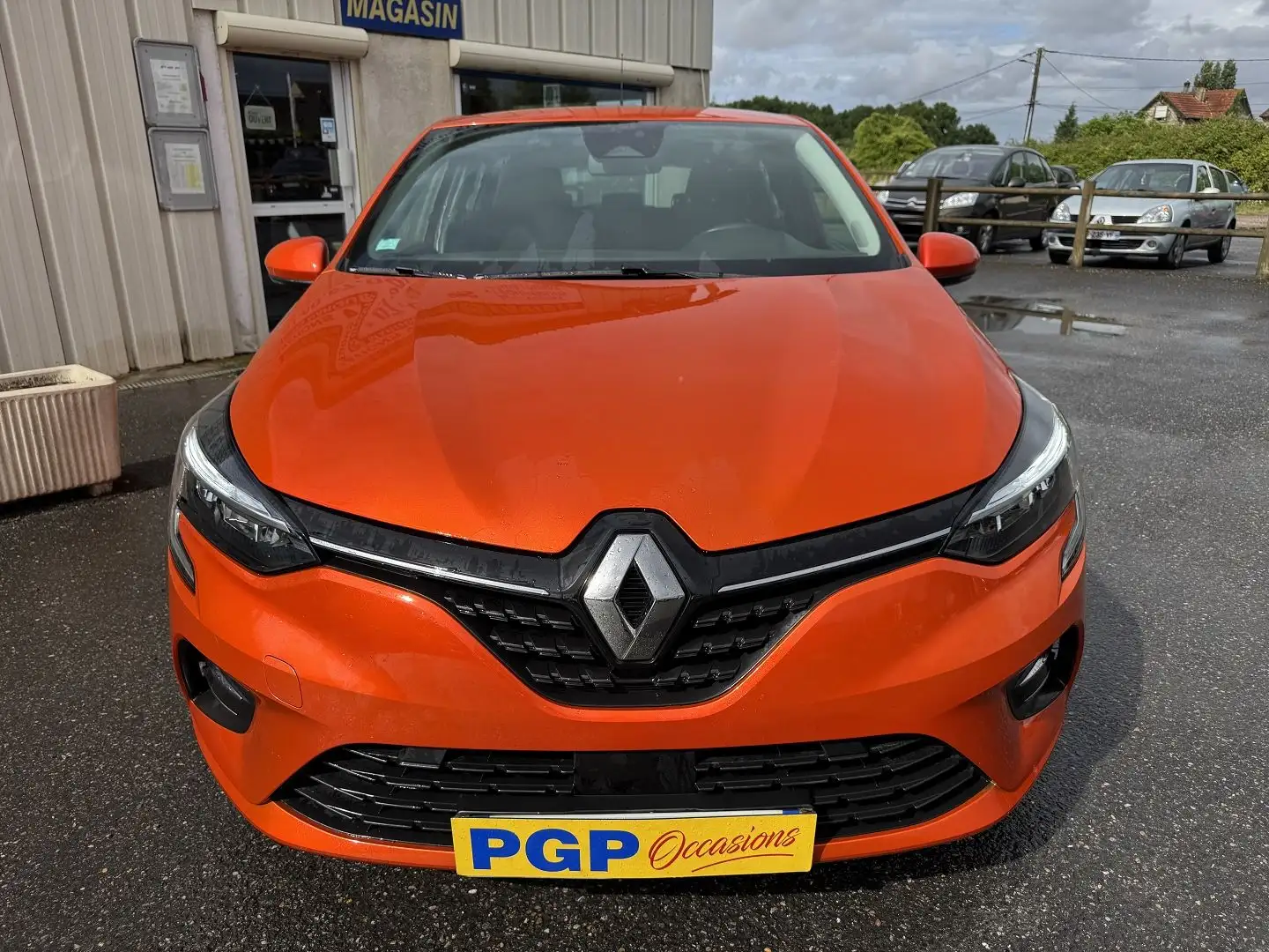 Renault Clio 1.6 E-TECH 140CH BUSINESS -21 Pomarańczowy - 2