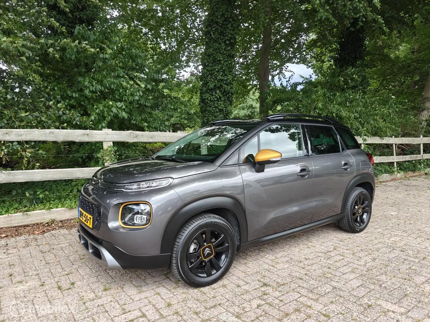Citroen C3 Aircross 1.2 131PK Automaat Rip Curl|Volledig Rijklaar Grijs - 2
