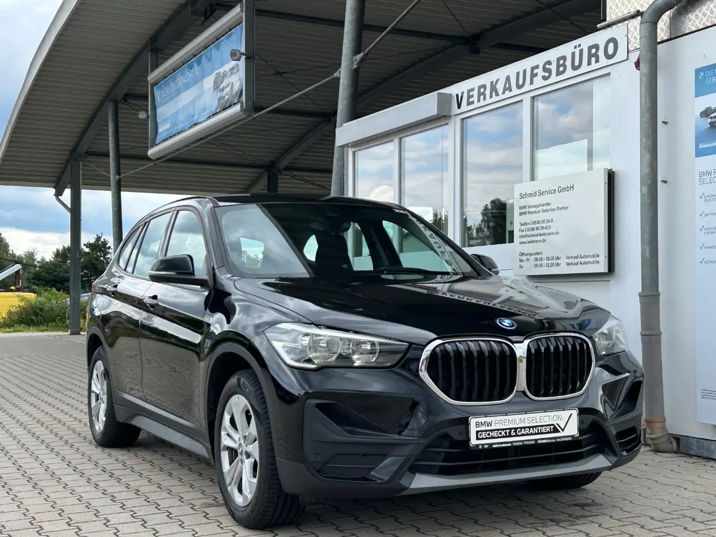 BMW X1 xDrive25e Adv. AHK/NAVI 2 JAHRE GARANTIE Noir - 2