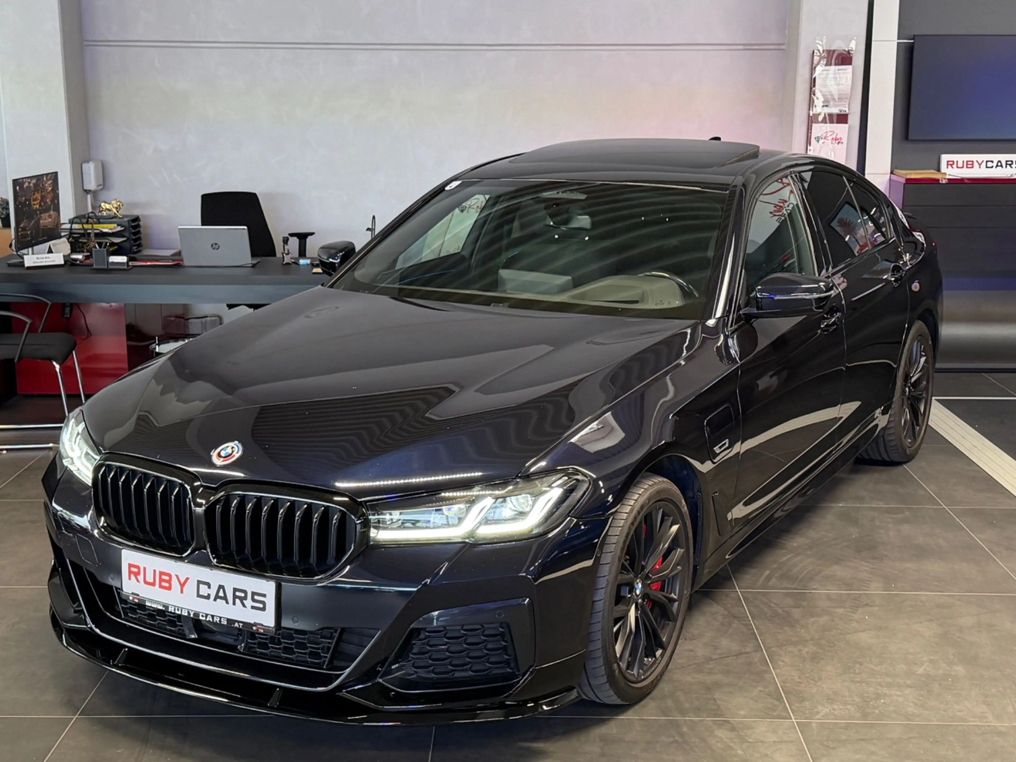 BMW 545 e PHEV xDrive Aut. — photo 7