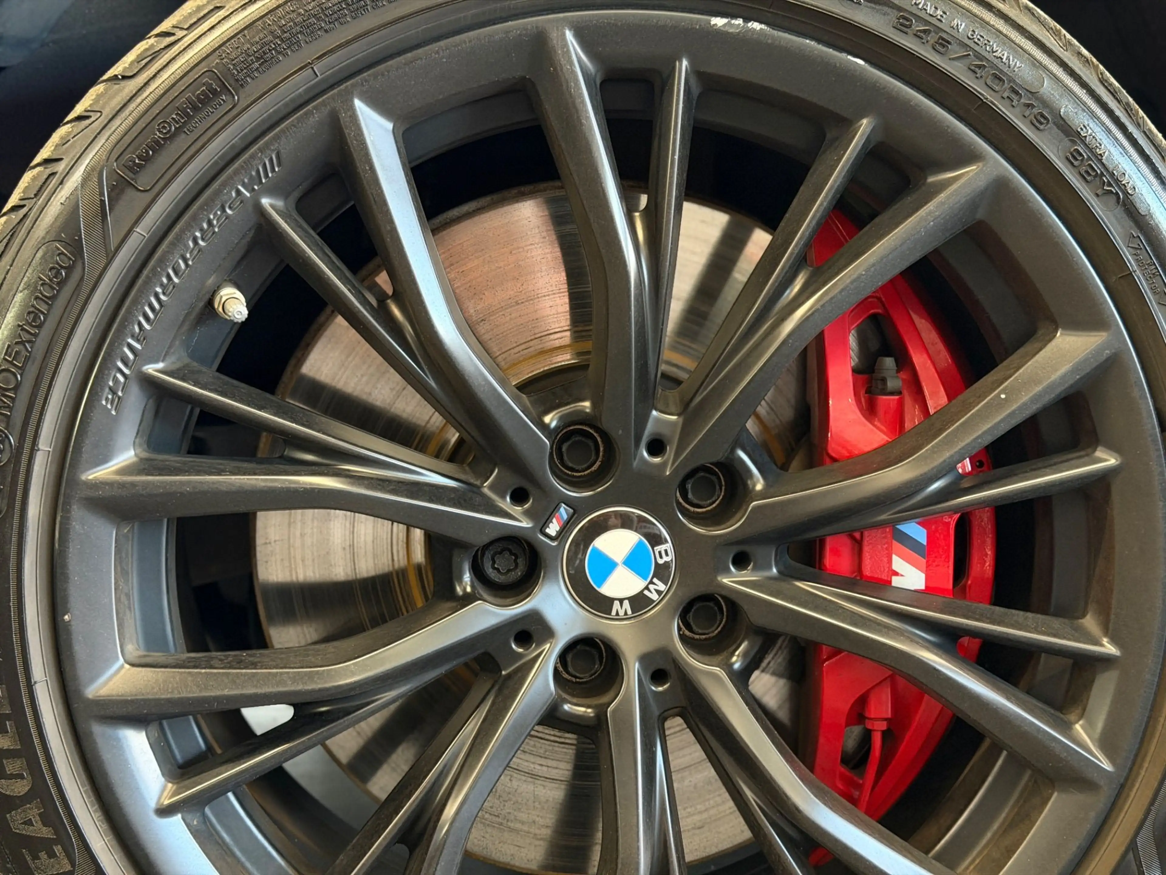 BMW 545 e PHEV xDrive Aut. — photo 13