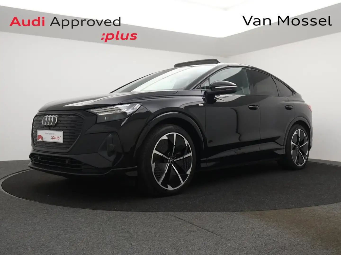 Audi Q4 e-tron ack e-tron Audi Q4 Sportback S-line 40 e-tron 204PK *3X S-LINE*PANO DAK*BLTH*CRUISE*PDC*SPORTSEATS*FULL LED*DIGITAL DASHB Schwarz - 1