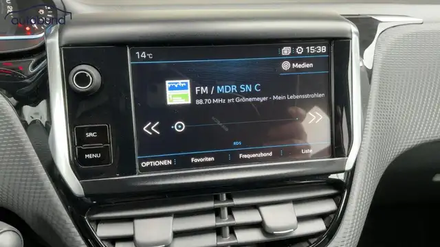 Peugeot 2008 view 5
