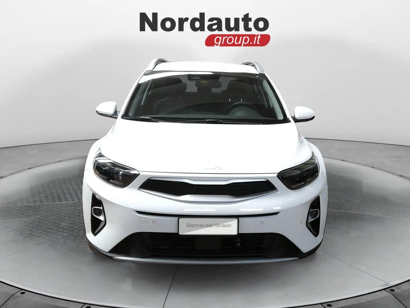 Kia Stonic Stonic 1.0 T-GDi 100 CV MHEV MT Urban Biały - 2