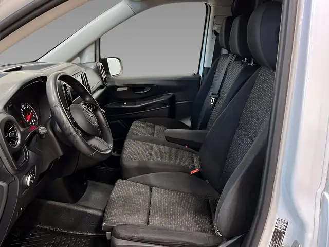 Mercedes-Benz Vito view 10