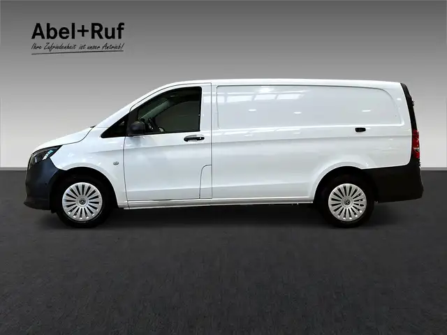 Mercedes-Benz Vito view 7