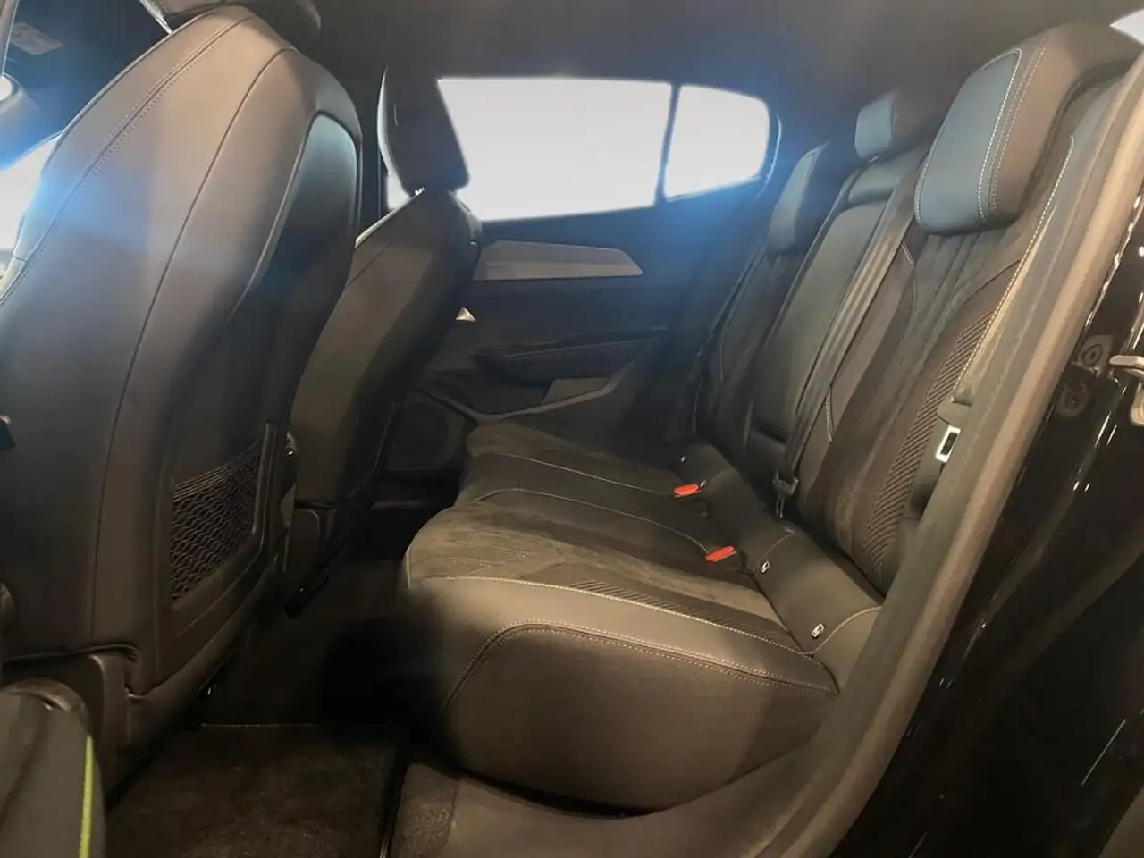 Peugeot 408 408 1.2 hybrid GT 145cv e-dsc6 - PROMO 8