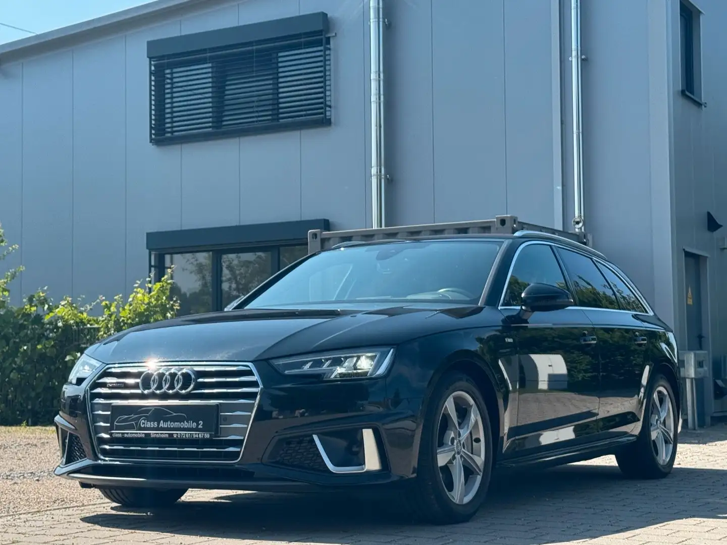 Audi A4 Avant 40TDI quattro S line sport/Head-Up/Navi Zwart - 2