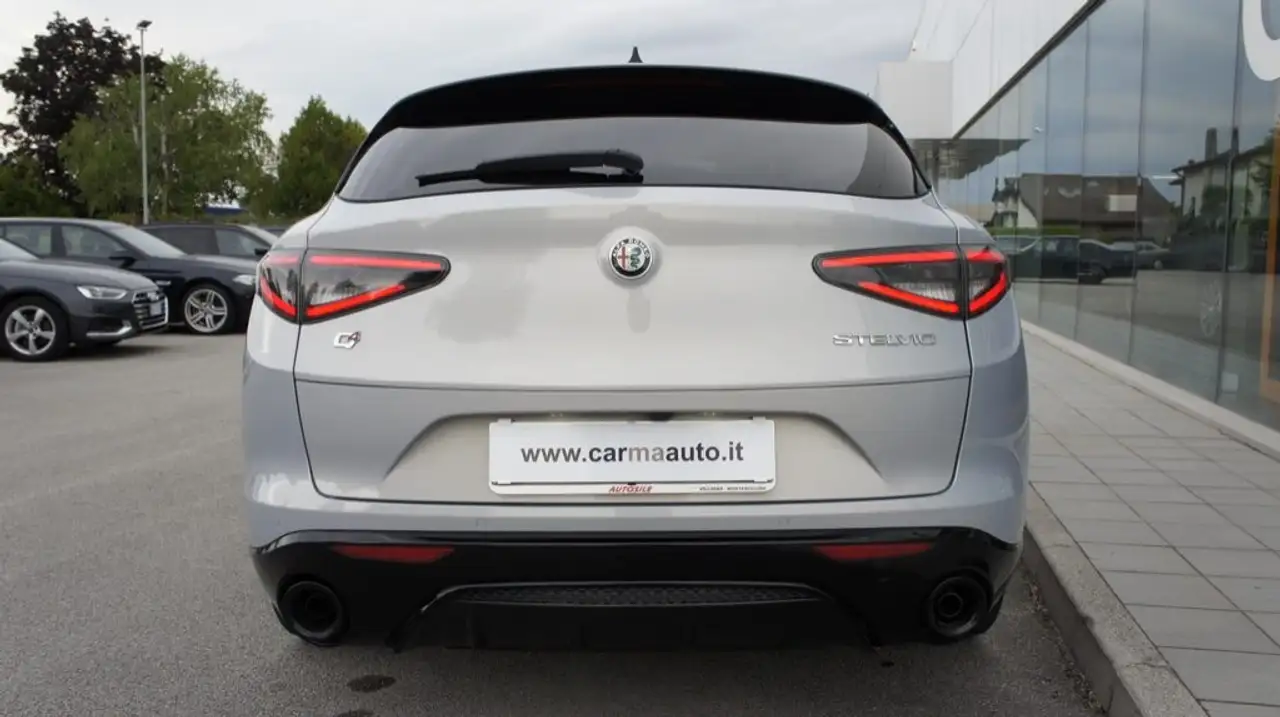 Alfa Romeo Stelvio 2024 — фото 6