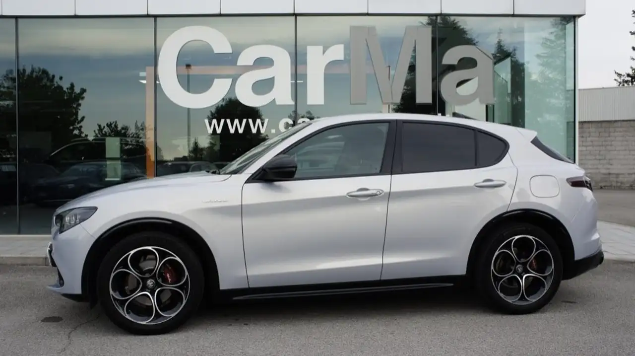 Alfa Romeo Stelvio 2024