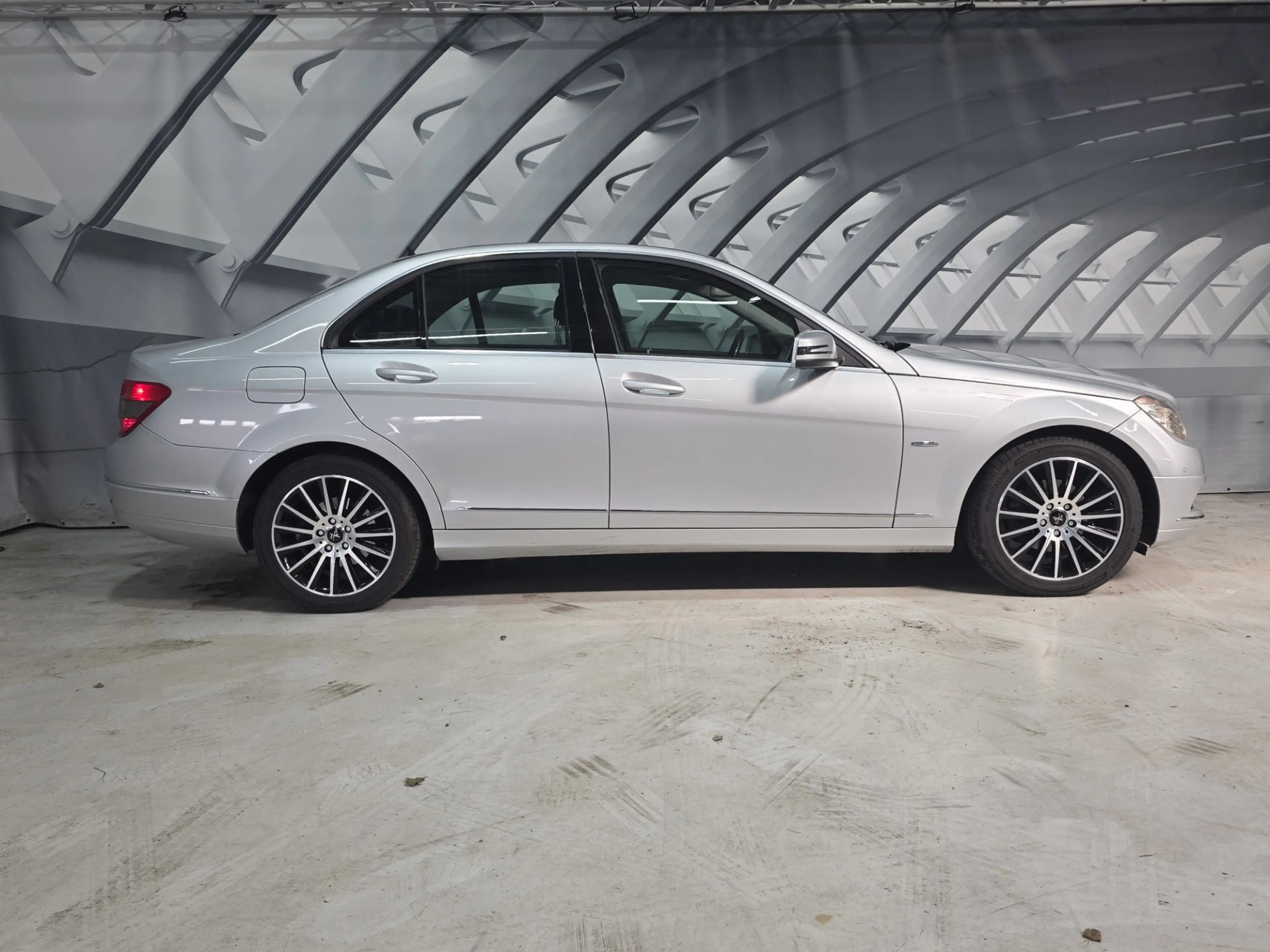 Mercedes-Benz C 180 CGI Avantgarde business Class half leer — photo 7