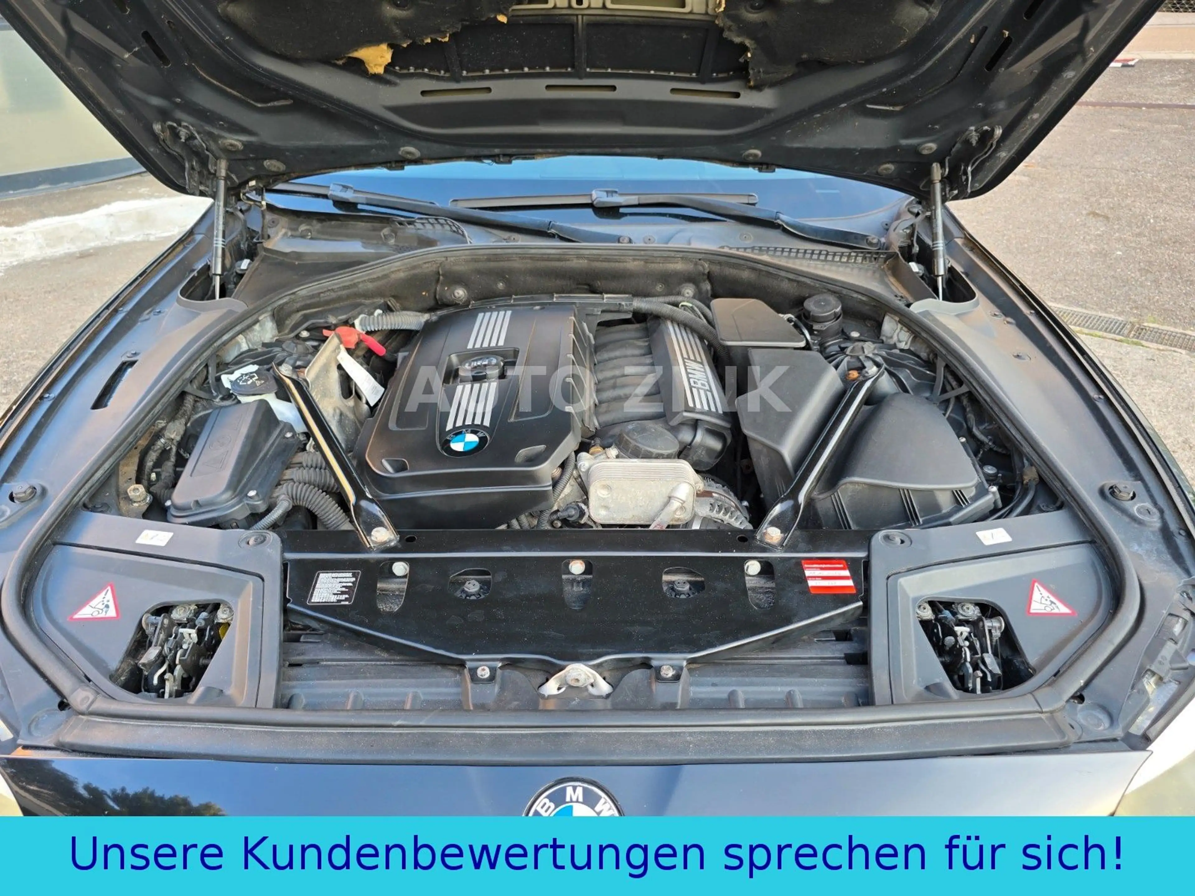 BMW 523 i Touring 2.Hand* Unfallfrei* HUD* Panorama* — photo 36