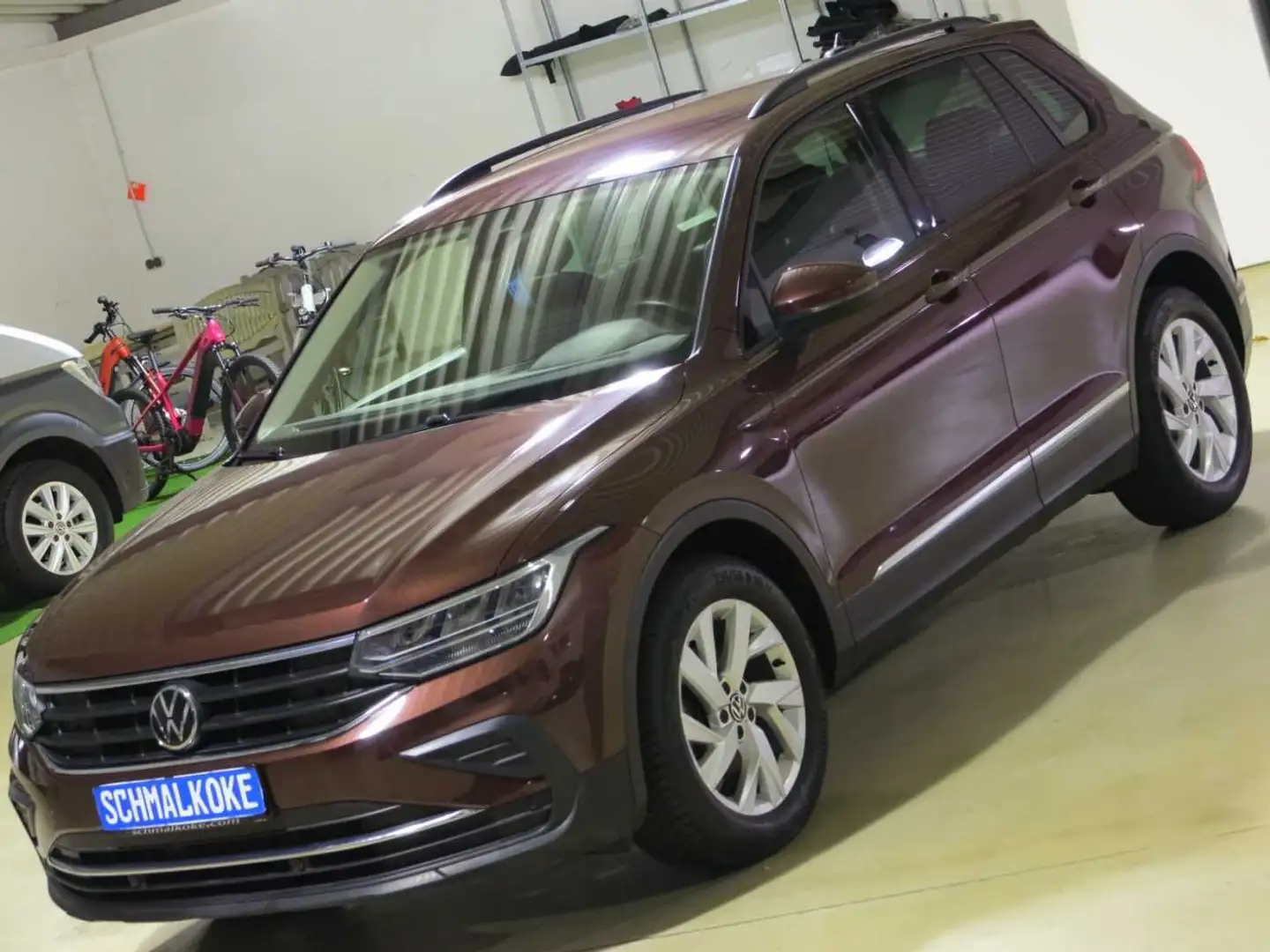 Volkswagen Tiguan 1.5 TSI OPF Life AHK Navi DAB ACC LM18 Bruin - 2