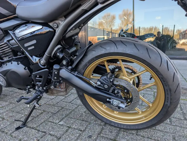 Triumph Speed 400 - foto 5