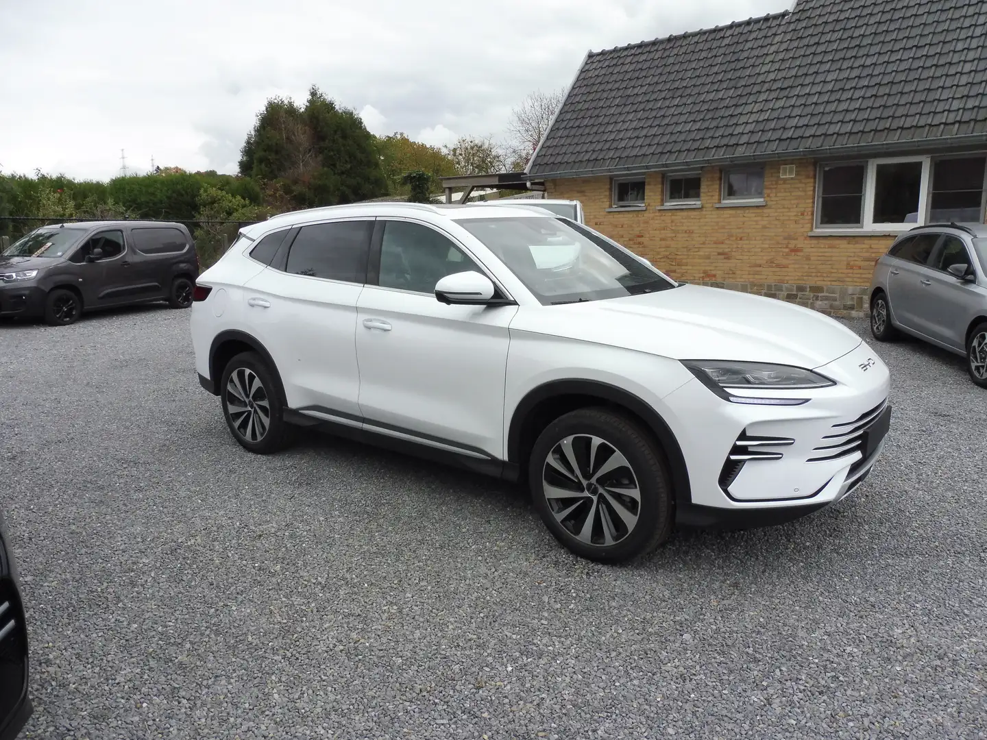 BYD Seal U Boost pHEV 18,3 KWh/nieuw/full options/218pk Blanc - 2