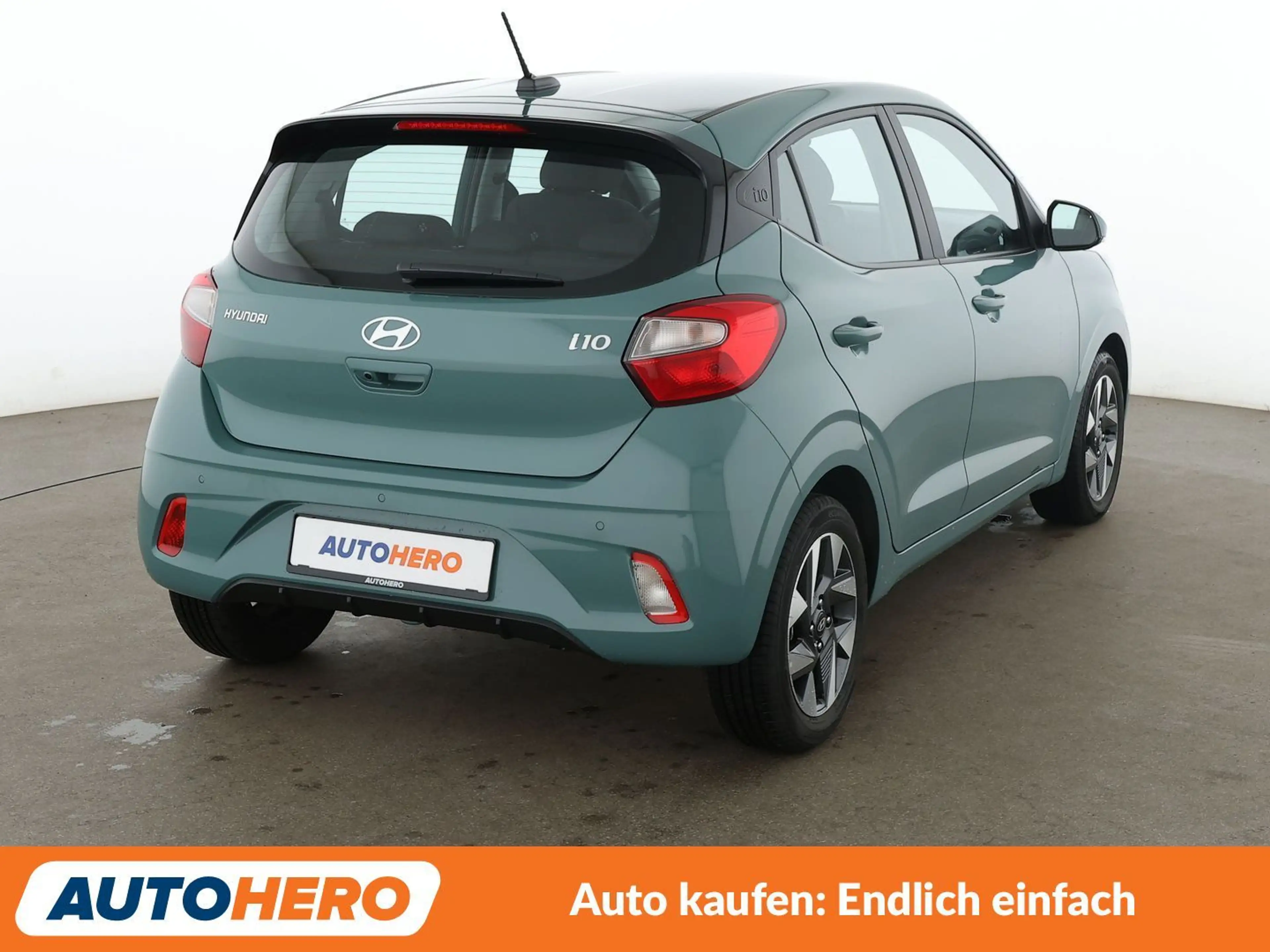 Hyundai i10 1.2 Trend*NAVI*CAM*TEMPO*SHZ* — photo 6