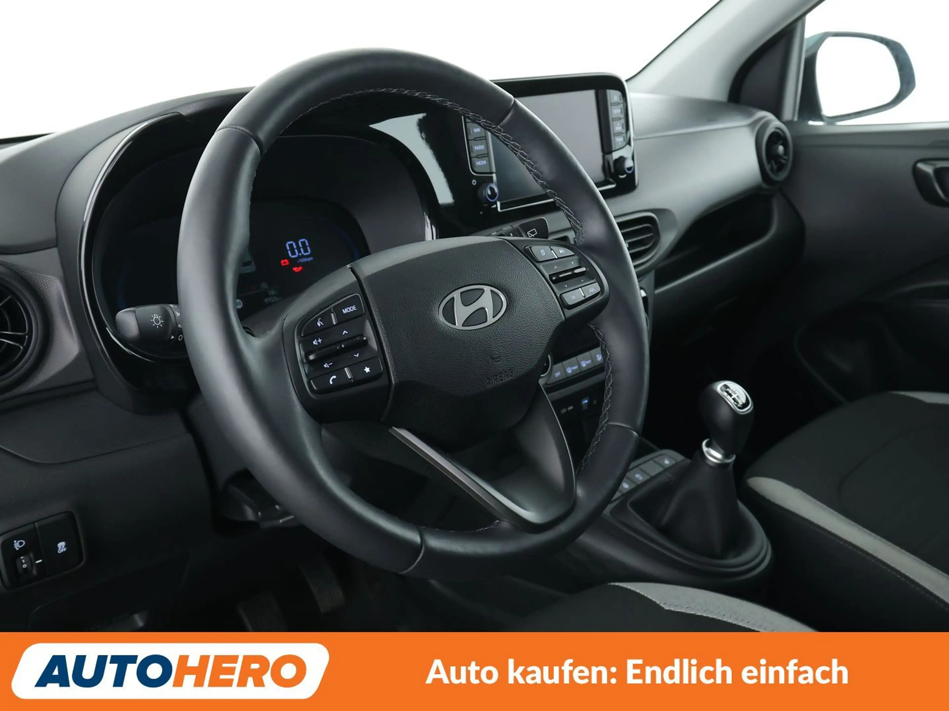 Hyundai i10 1.2 Trend*NAVI*CAM*TEMPO*SHZ* — photo 11