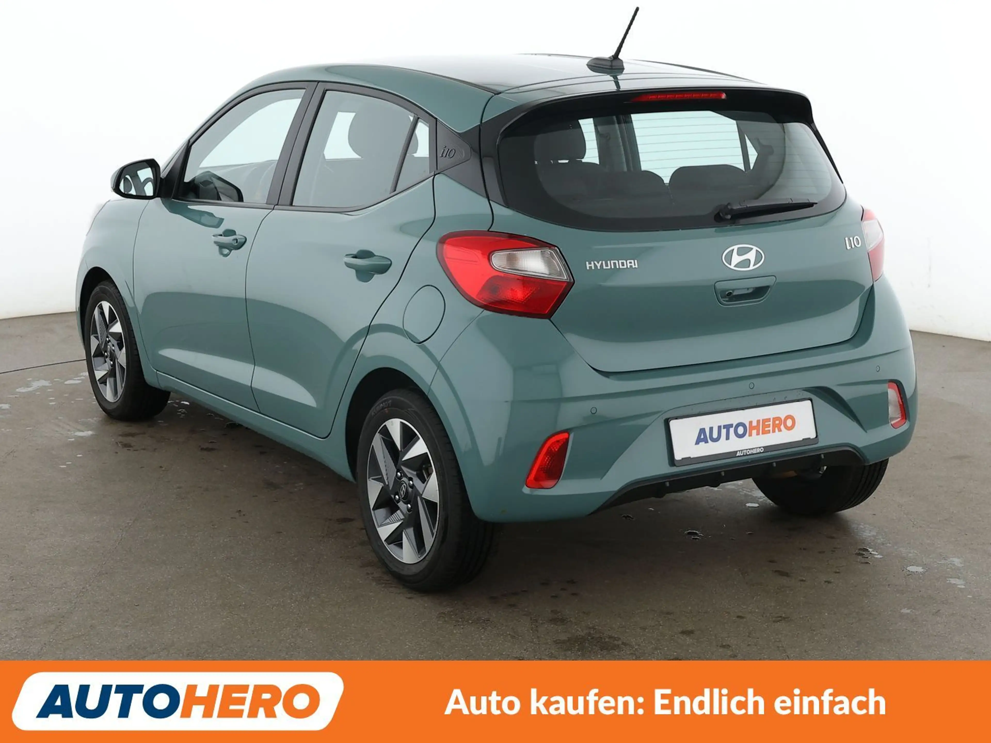 Hyundai i10 1.2 Trend*NAVI*CAM*TEMPO*SHZ* — photo 4
