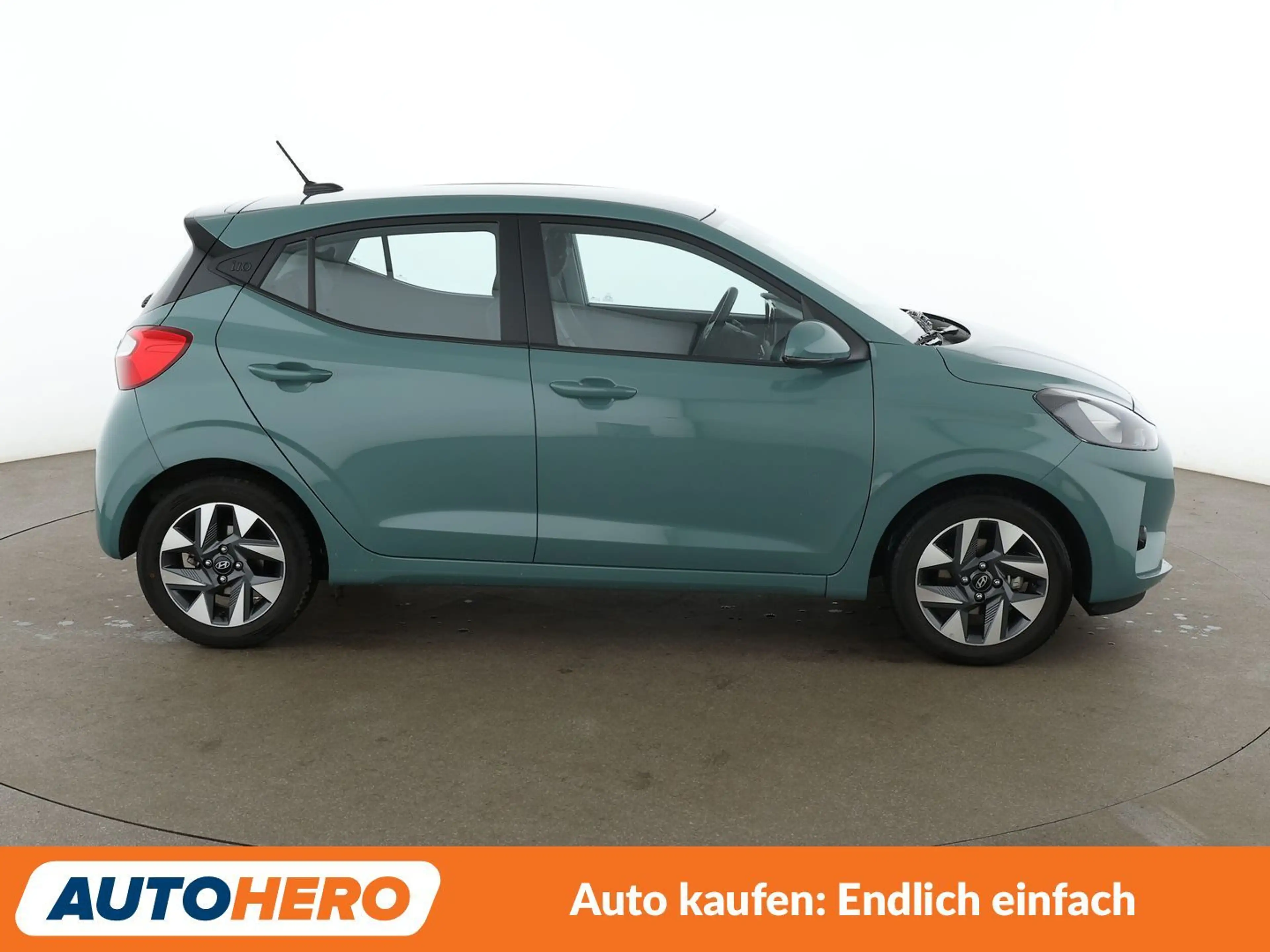 Hyundai i10 1.2 Trend*NAVI*CAM*TEMPO*SHZ* — photo 7