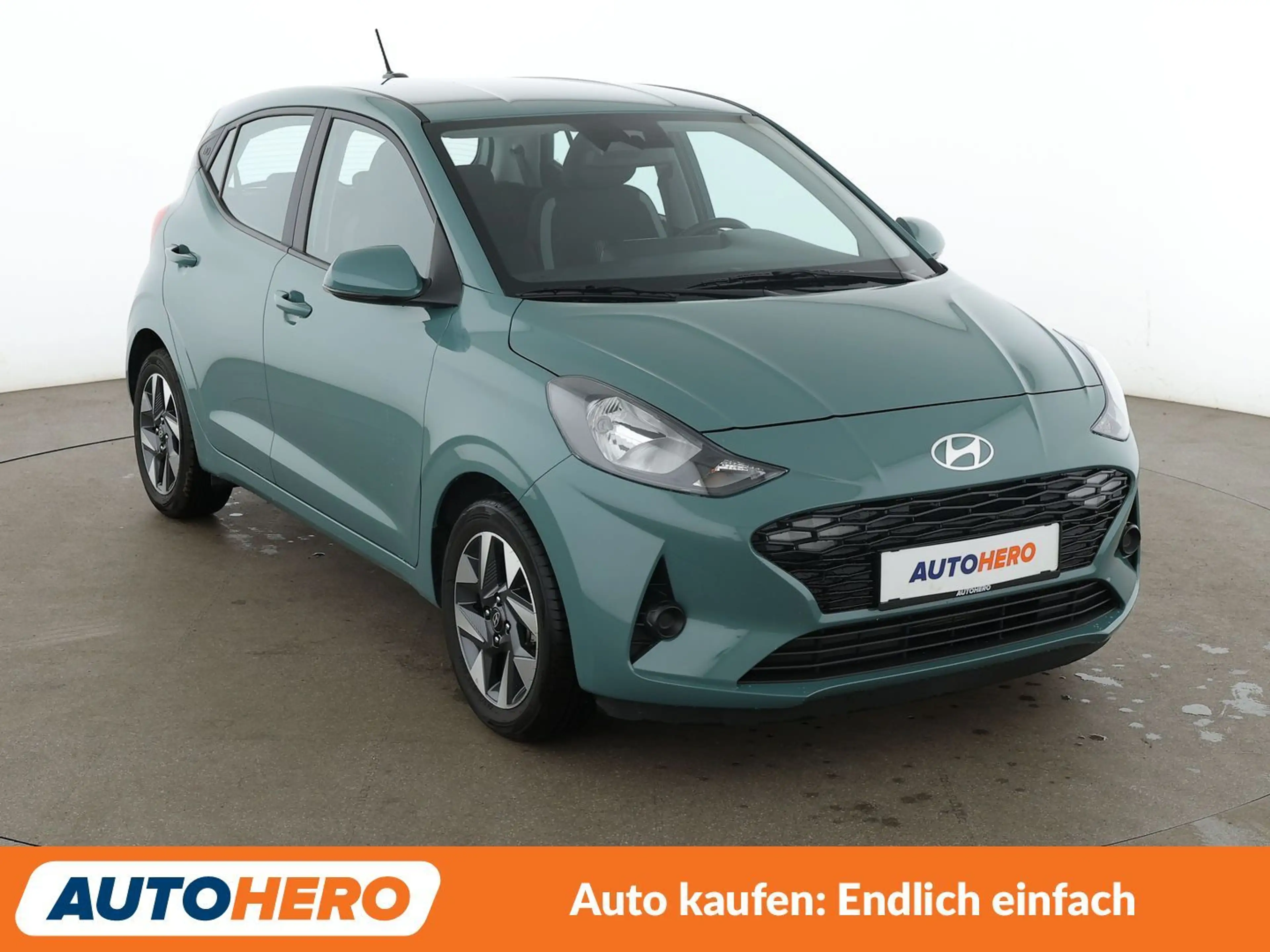 Hyundai i10 1.2 Trend*NAVI*CAM*TEMPO*SHZ* — photo 8