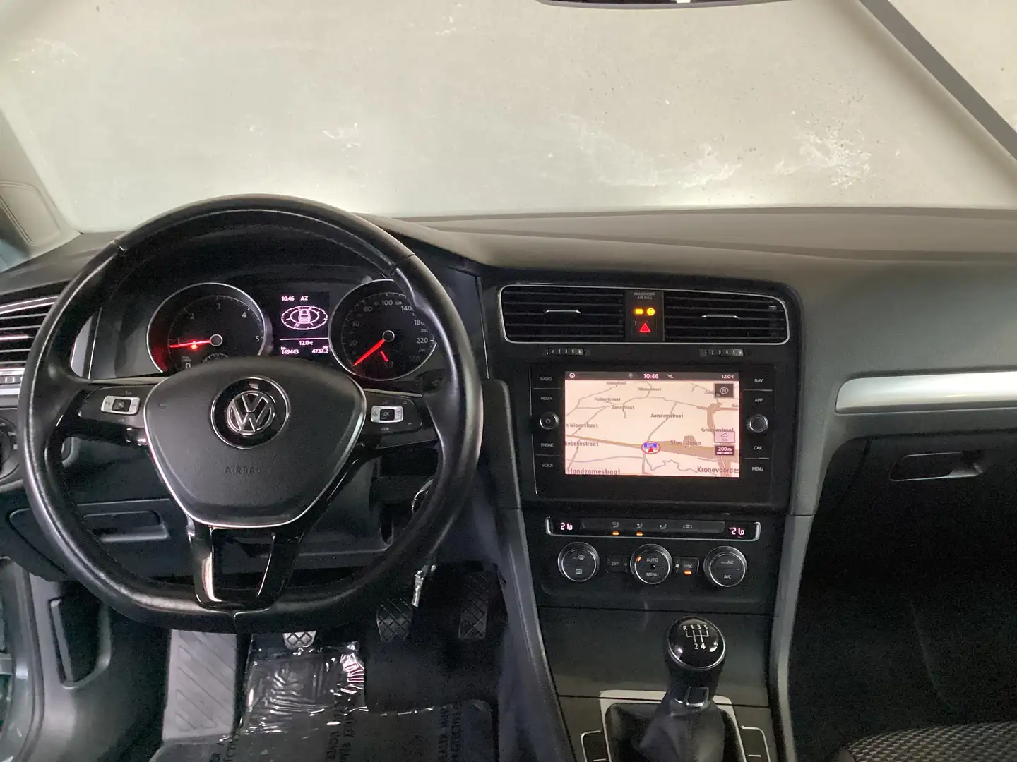 Volkswagen Golf Variant 1.6 TDI/1steEig/149000km/Cam&Pdc/Carplay/Navi Grau - 2