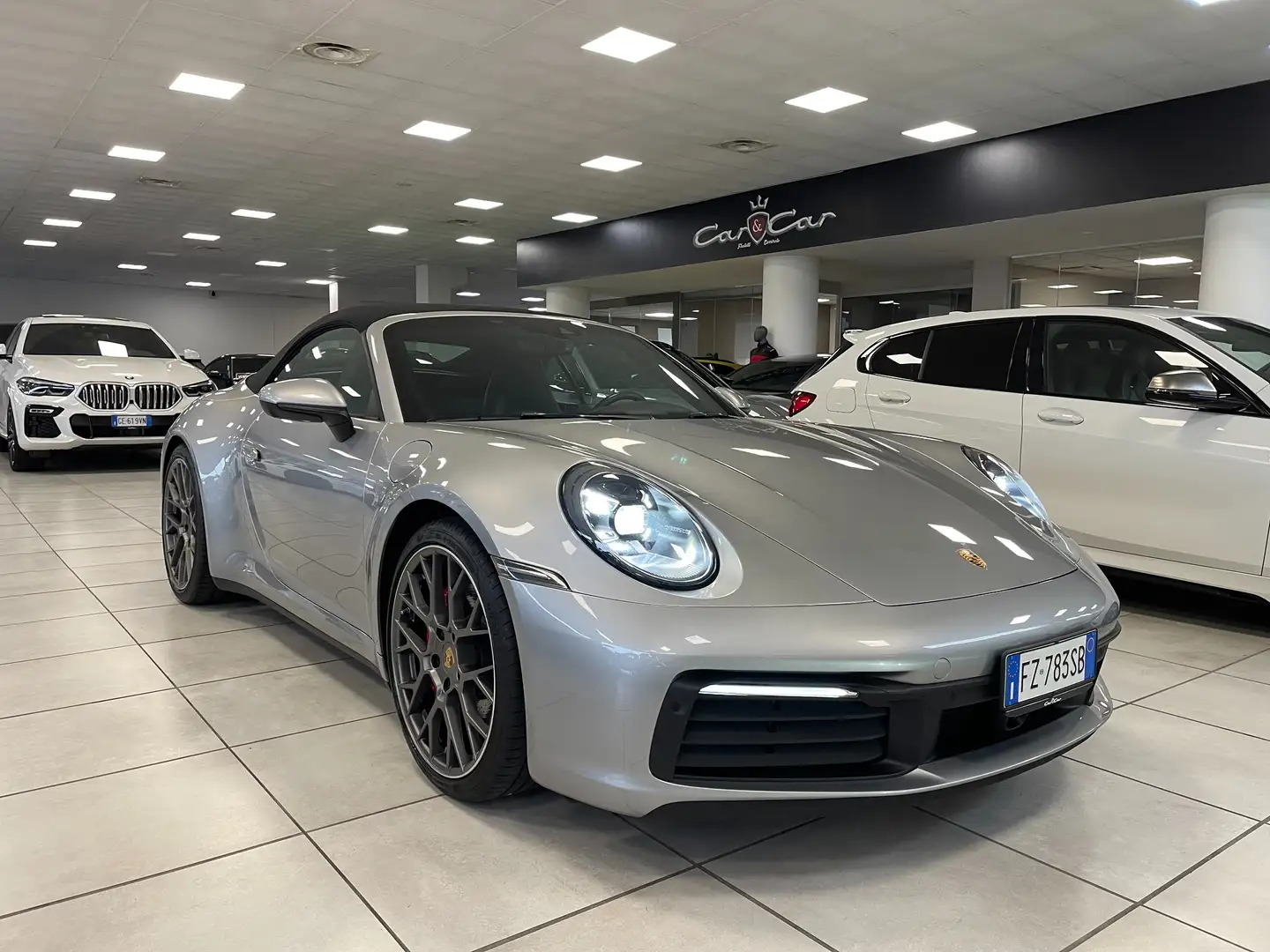 Porsche 992 Cabrio 3.0 Carrera 4S *** SUBENTRO LEASING *** Grigio - 1