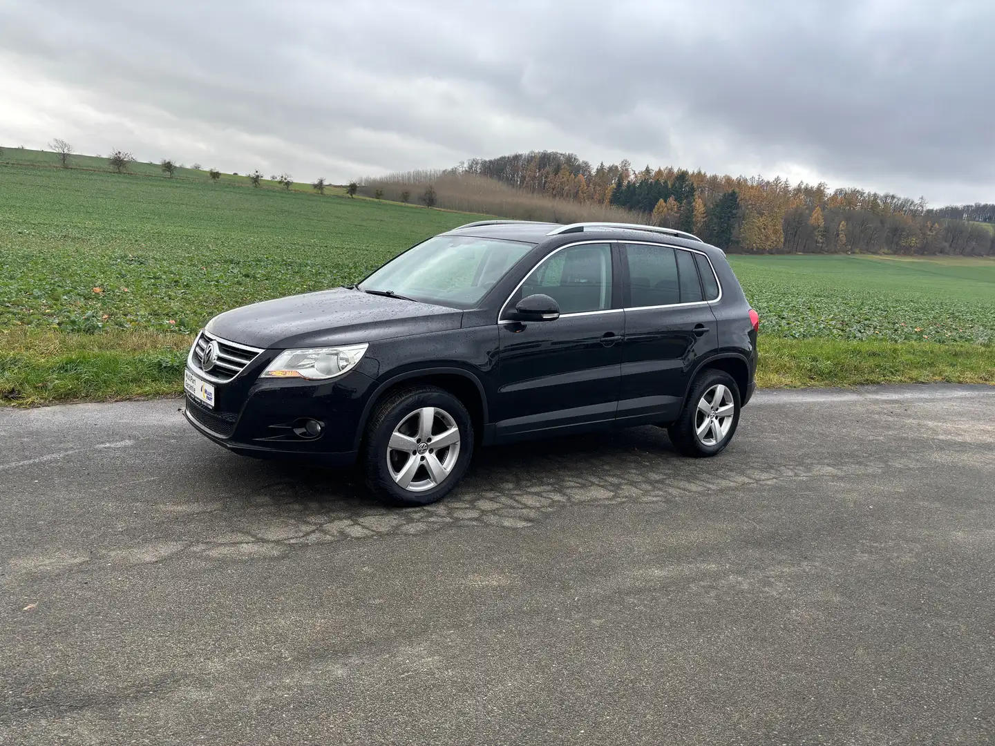 Volkswagen Tiguan Sport Allrad Noir - 1