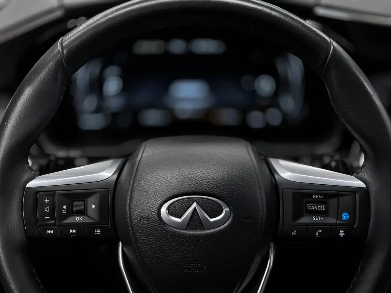Infiniti QX60 снимка Infiniti QX60