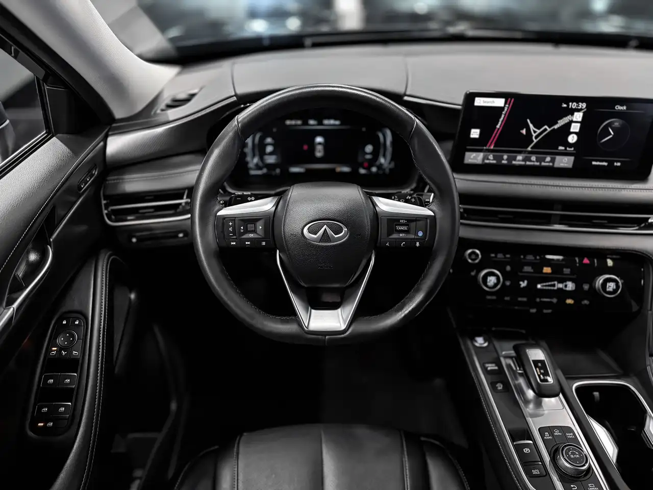 Infiniti QX60 снимка Infiniti QX60