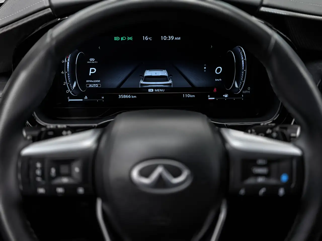Infiniti QX60 снимка Infiniti QX60