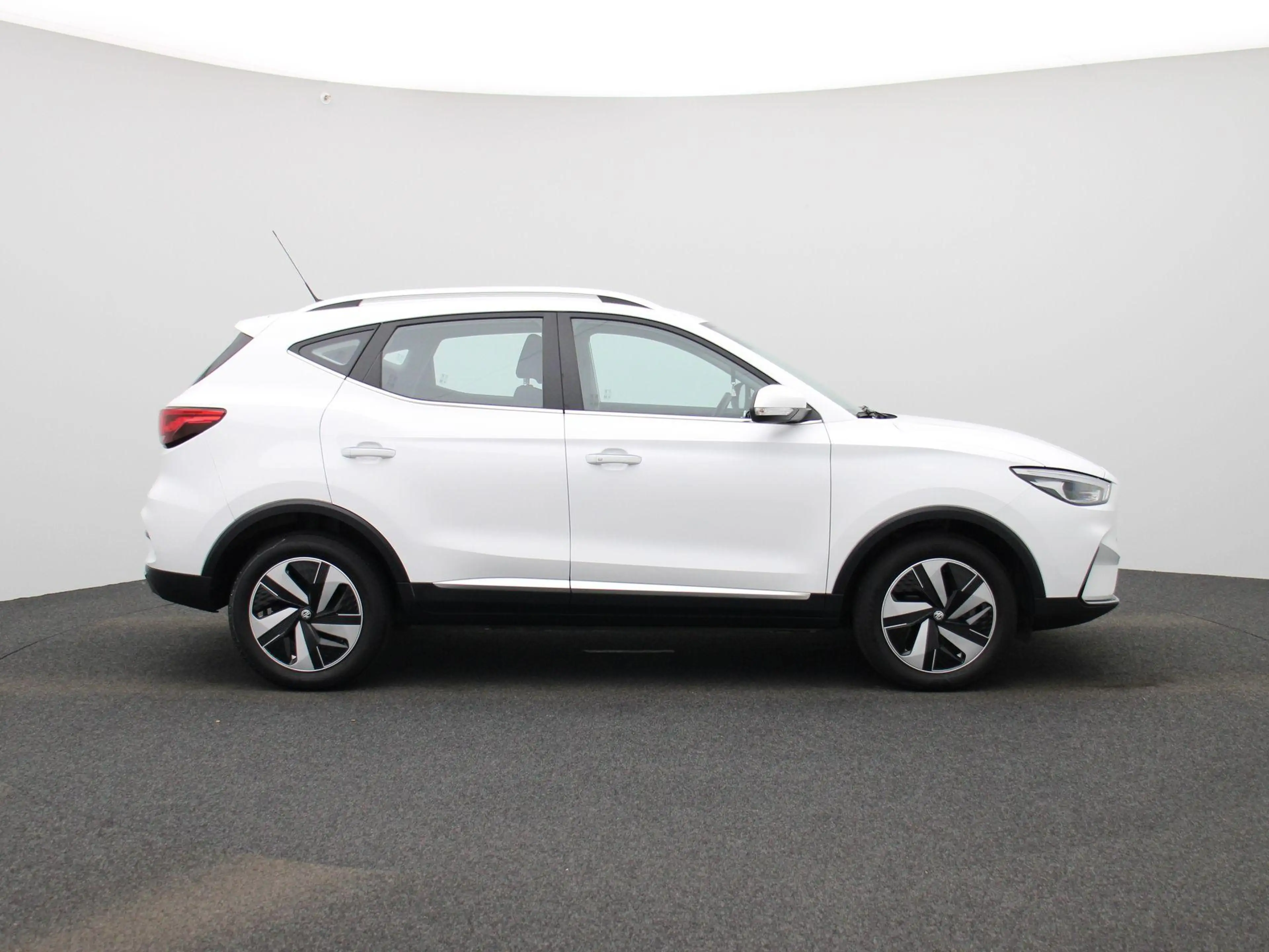 MG ZS Long Range 72 kWh Comfort | WORDT VERWACHT | — photo 6