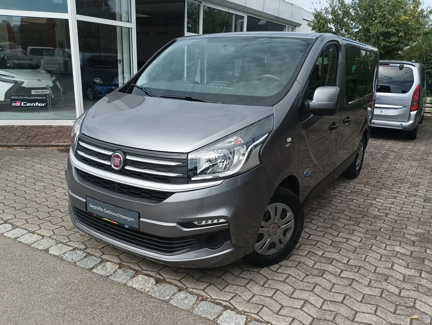 Fiat Talento Family * AHK * Grau - 2