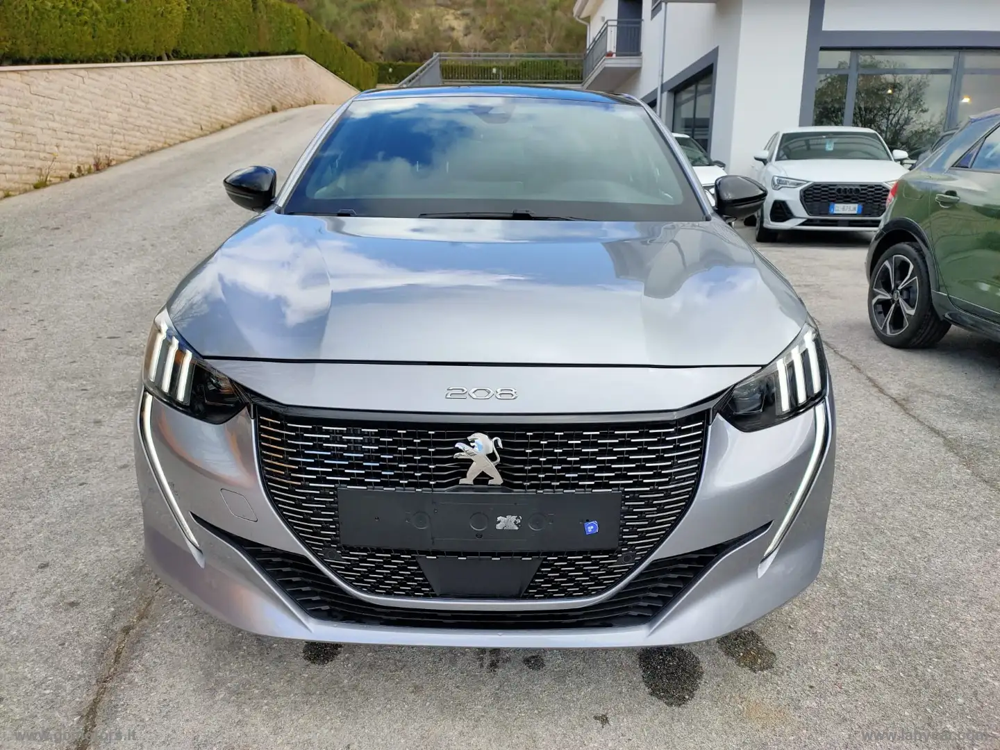 Peugeot 208 PureTech 100 S&S EAT8 5p. GT Grigio - 2