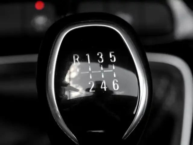 Opel Corsa view 14