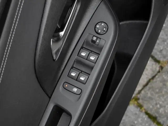Opel Corsa view 11