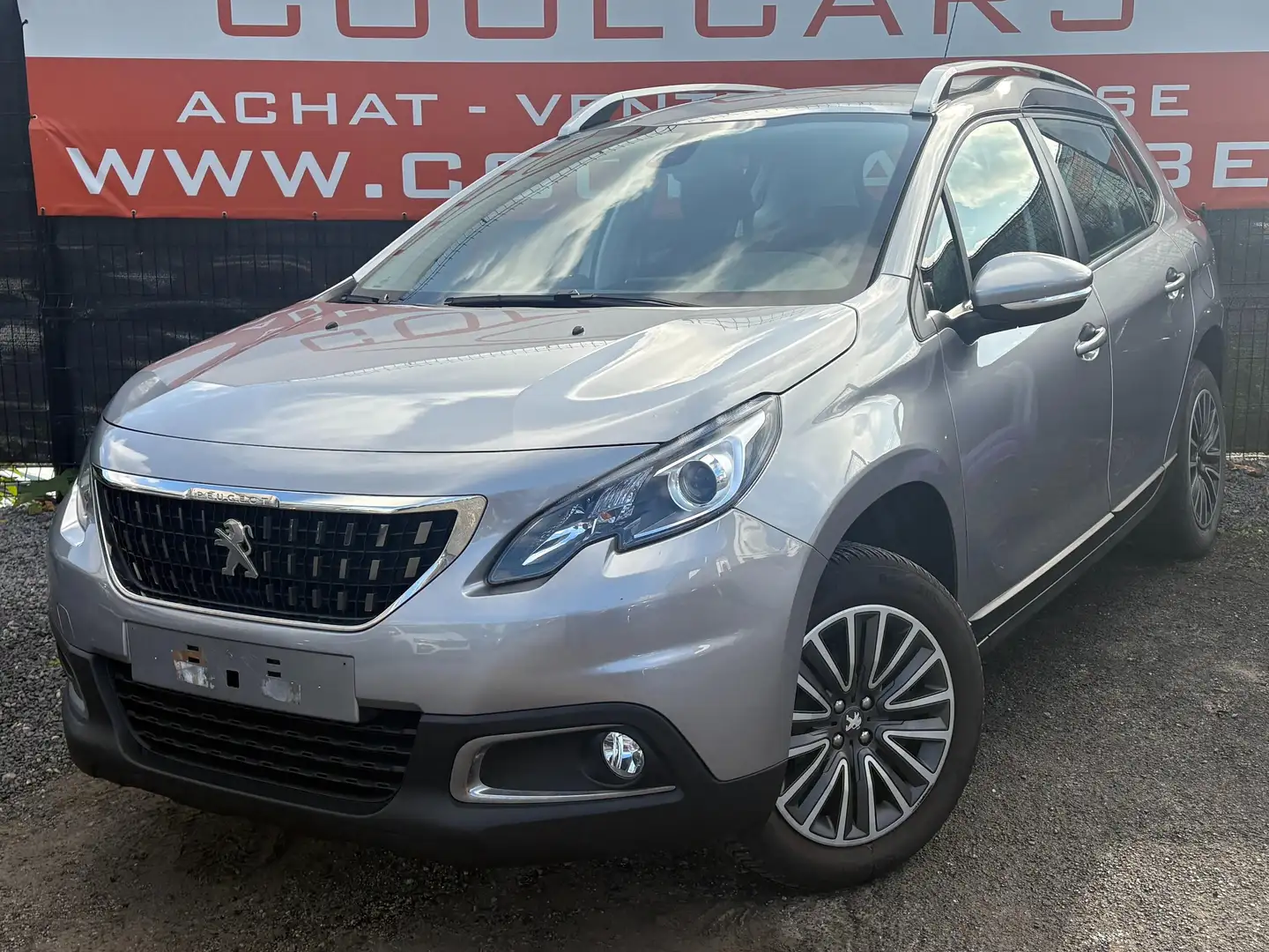 Peugeot 2008 1.2i Active - EU6 - GARANTIE 1AN - Grijs - 1