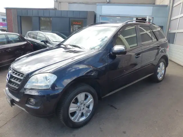 Mercedes-Benz ML 280 4 Matic Xenon Leder Schiebedach AHK HU/AU 10/2027