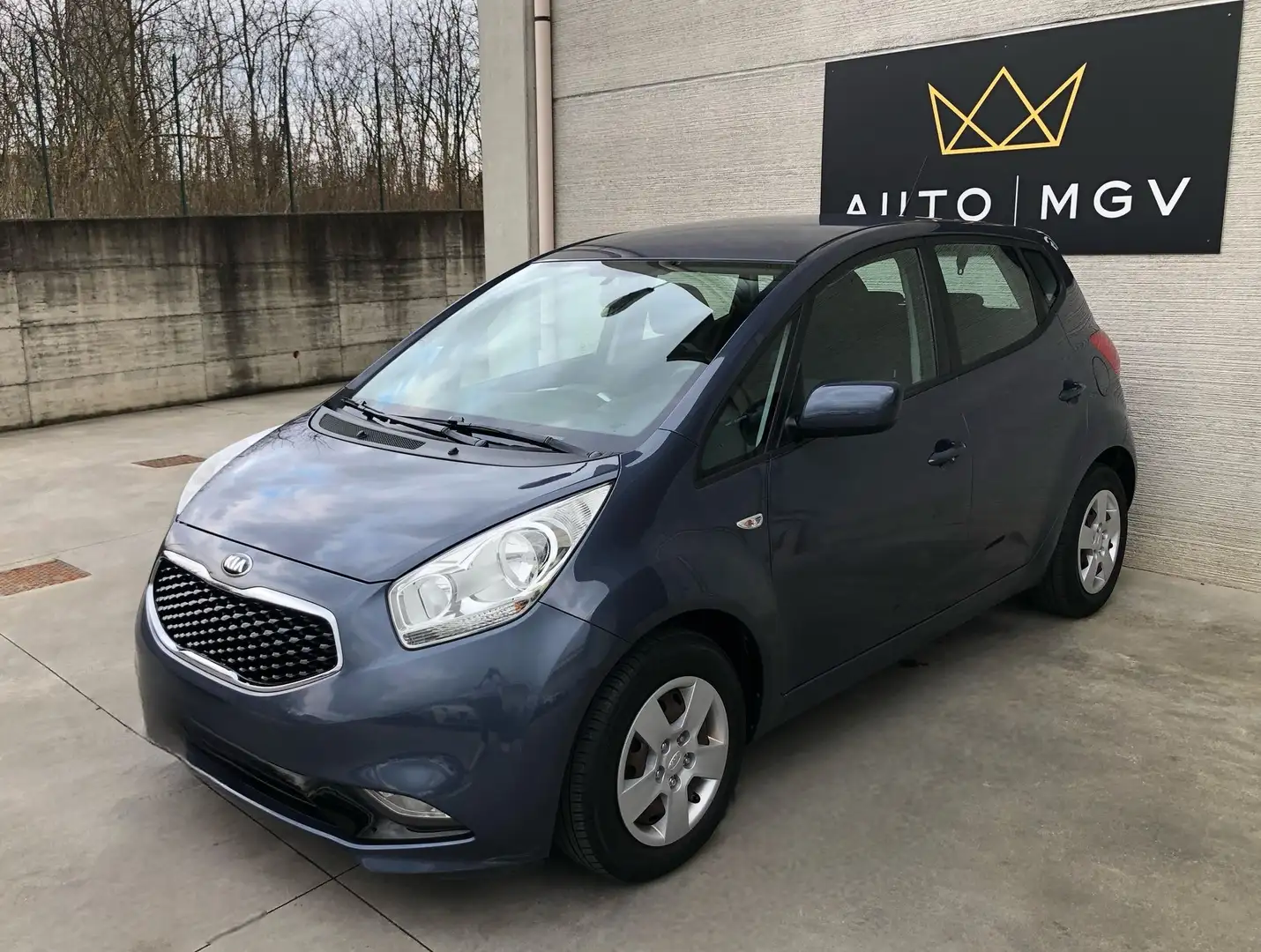 Kia Venga Venga 1.4 cvvt Cool E6 * PROMO * NEOPATENTATI Grigio - 1