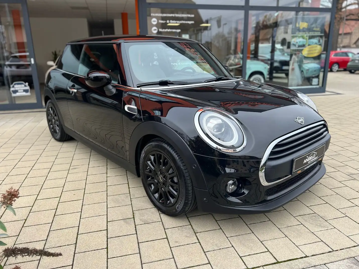 MINI One 1,5 Blackyard *LED*PDC*SH*Sportsitze*Chili Schwarz - 2