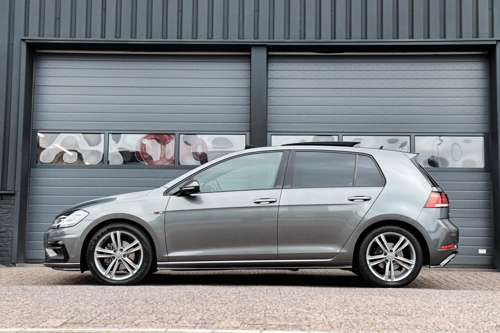 Volkswagen Golf 1.4 TSI 2x R-Line /LED/PANODAK/VIRTUAL/KEYLESS/CAR Grigio - 2