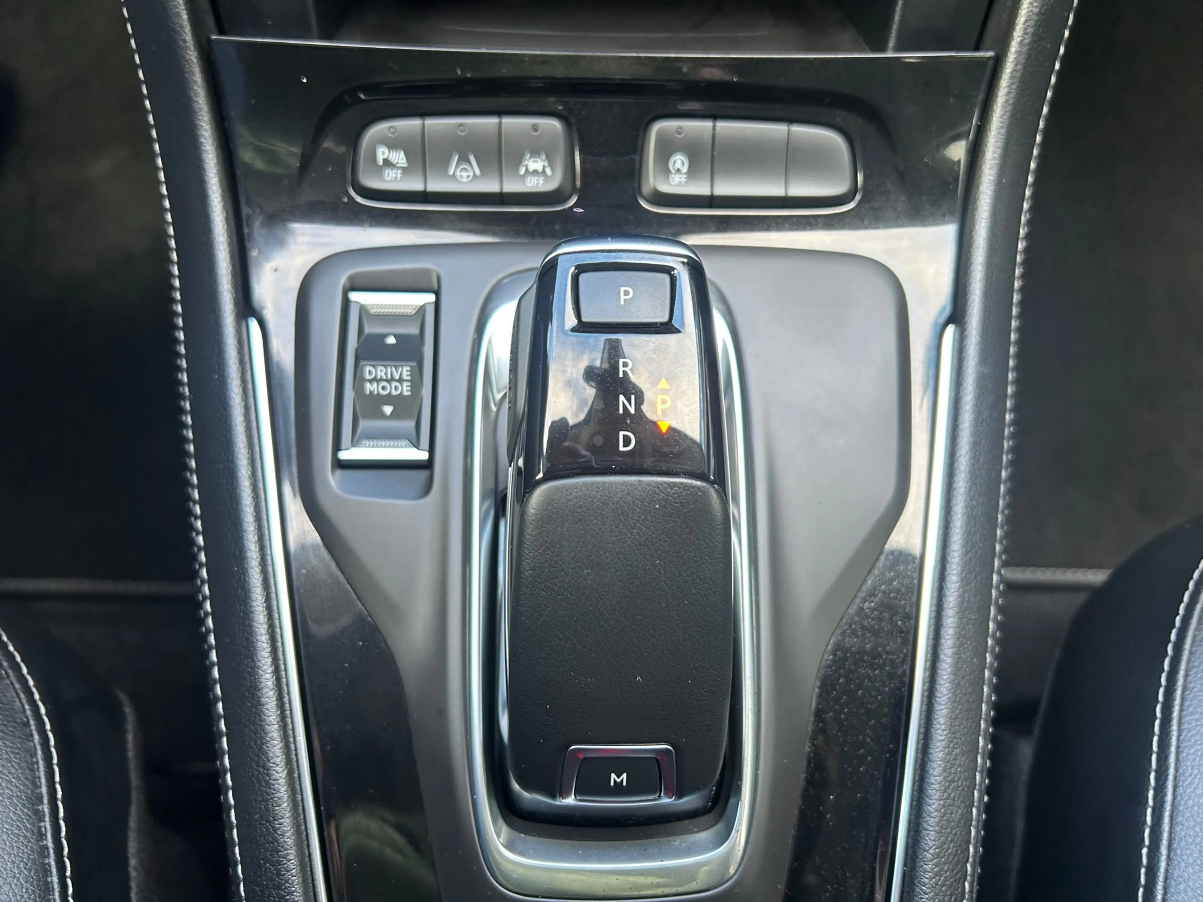 Opel Grandland 1.2T Business Elegance AUTOMAAT, AFN. TREKHAAK — photo 24