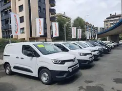 Los últimos vehículos de COCAR Furgonetas y Vehículo Industrial de Ocasión  en LASARTE-ORIA | AutoScout24