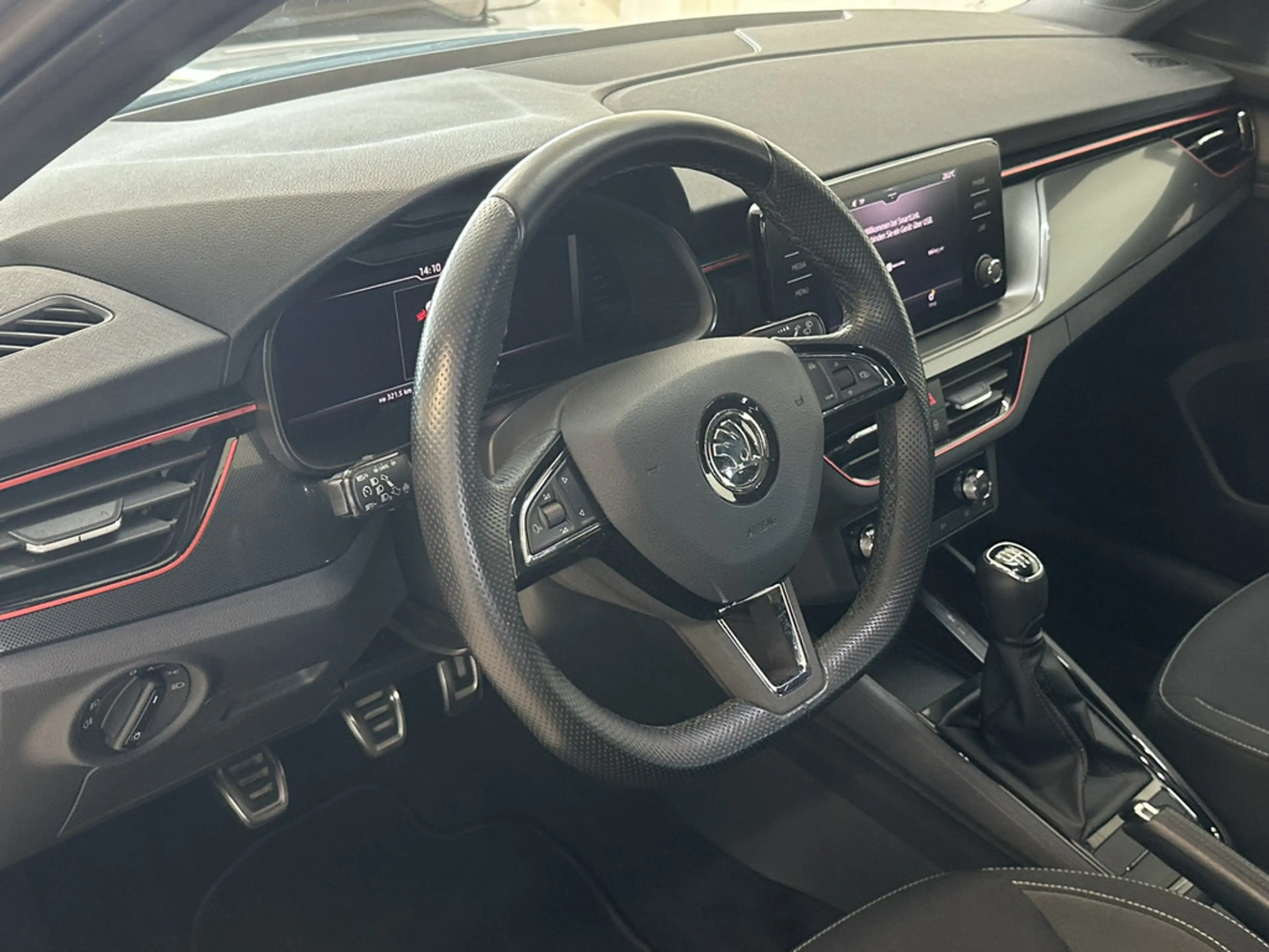 Skoda Scala 1.6 TDI Ambition KLIMA PDC SHZ LED — photo 13